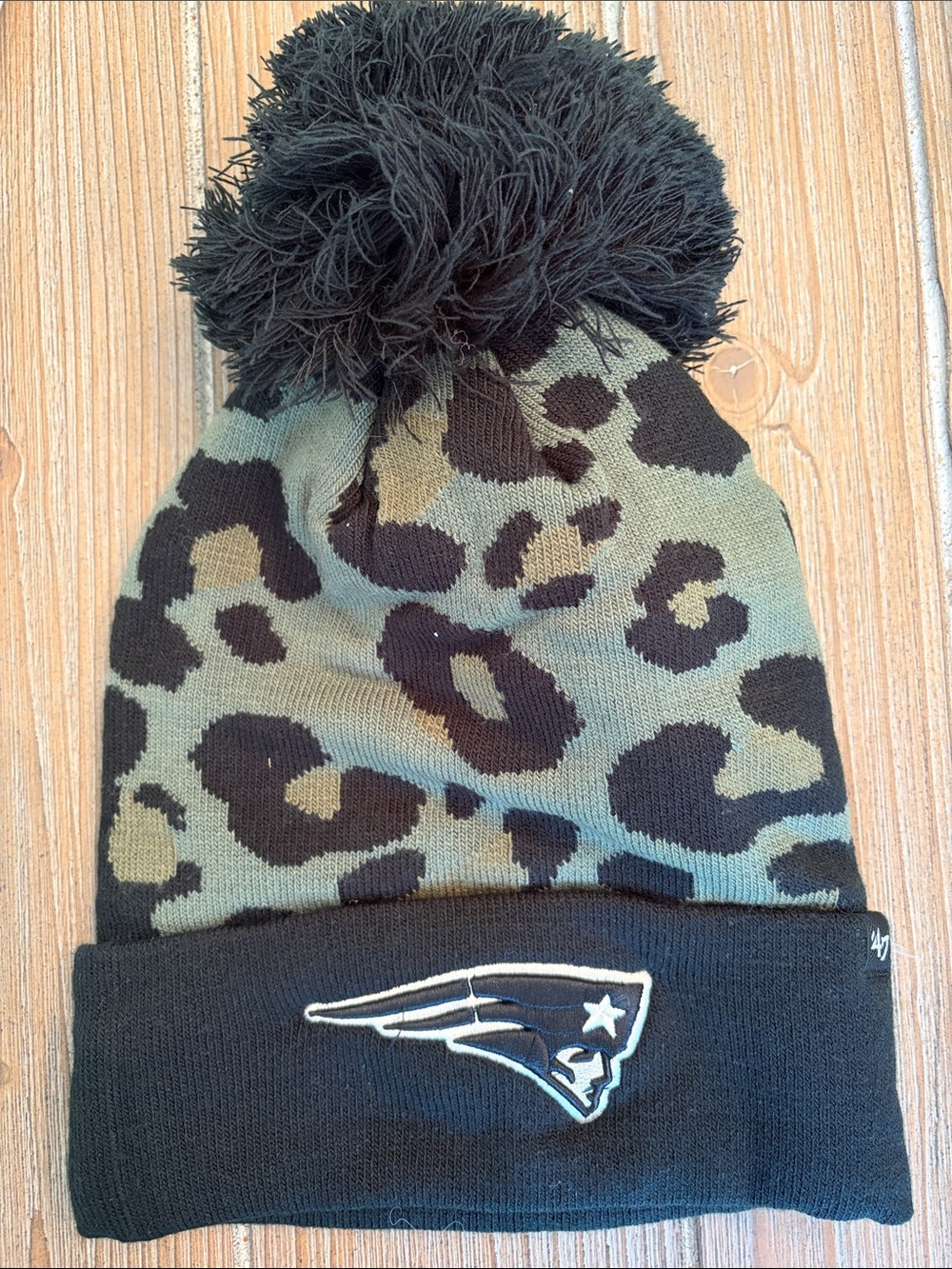 NFL Women's Black and Olive Cheetah Pront Pom Beanie